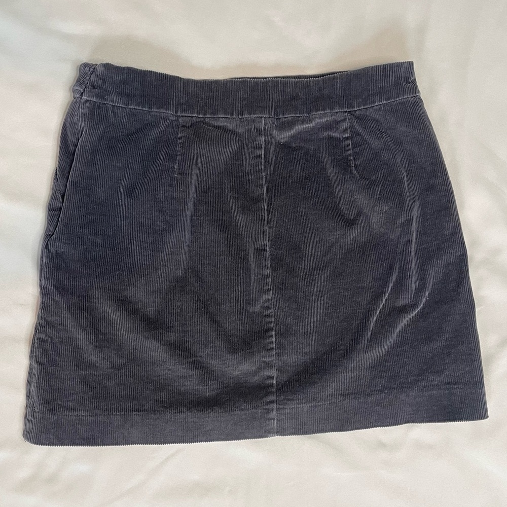 Banana Republic Charcoal Grey Stretch Corduroy Skirt with Pockets - Picture 5 of 10